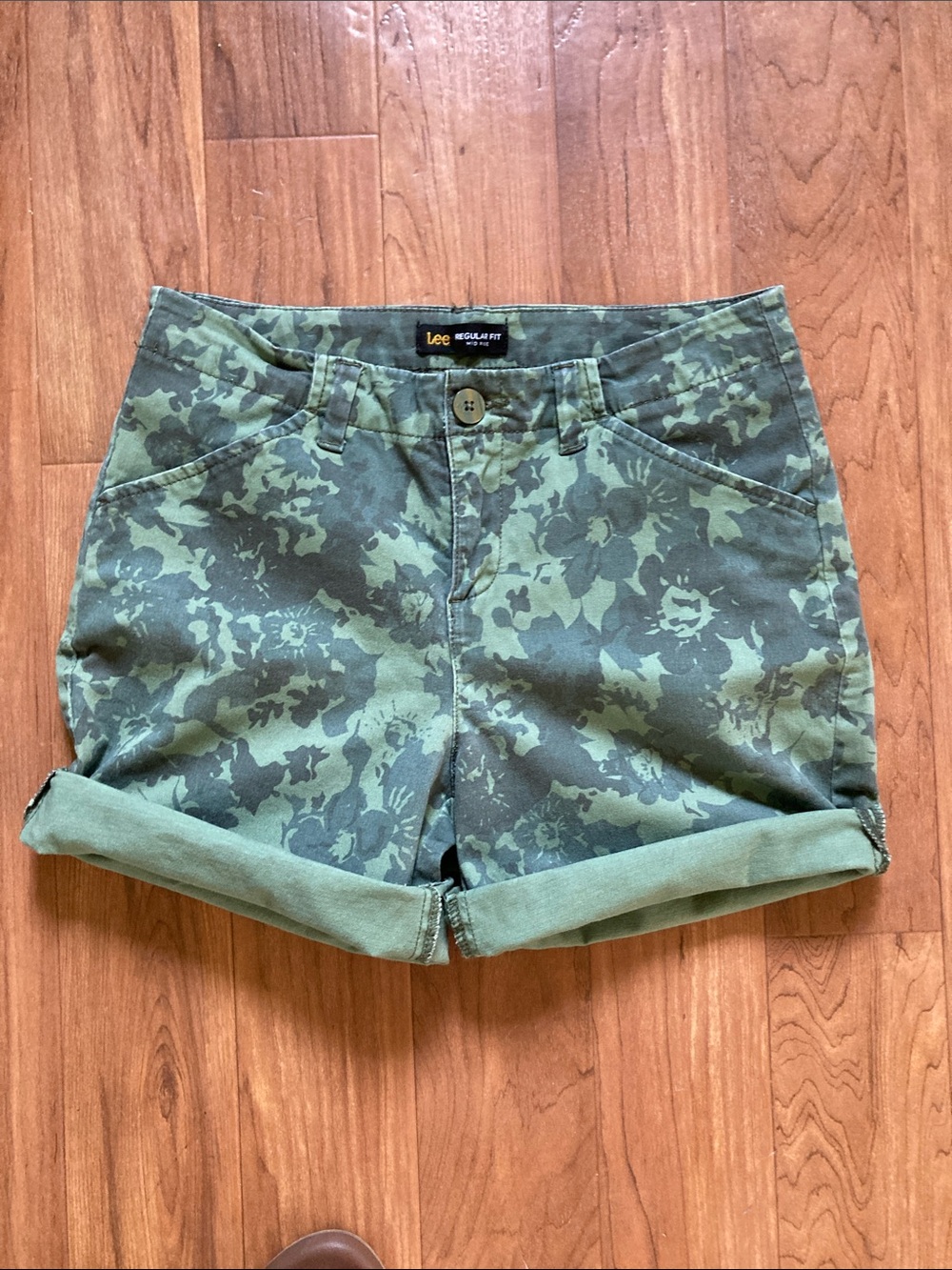 Lee Olive Floral Camo Bermuda Shorts - Picture 7 of 10